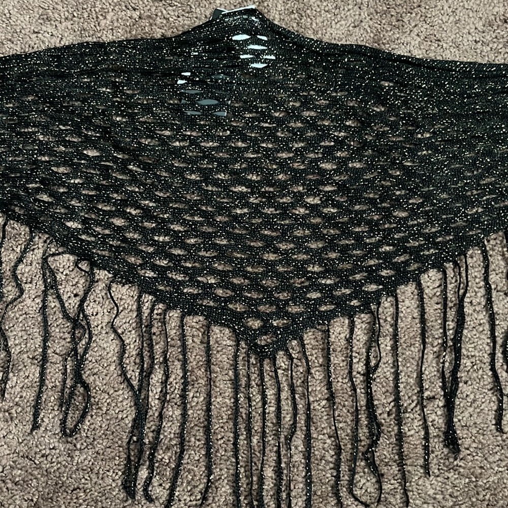 Sarong - Picture 2 of 3